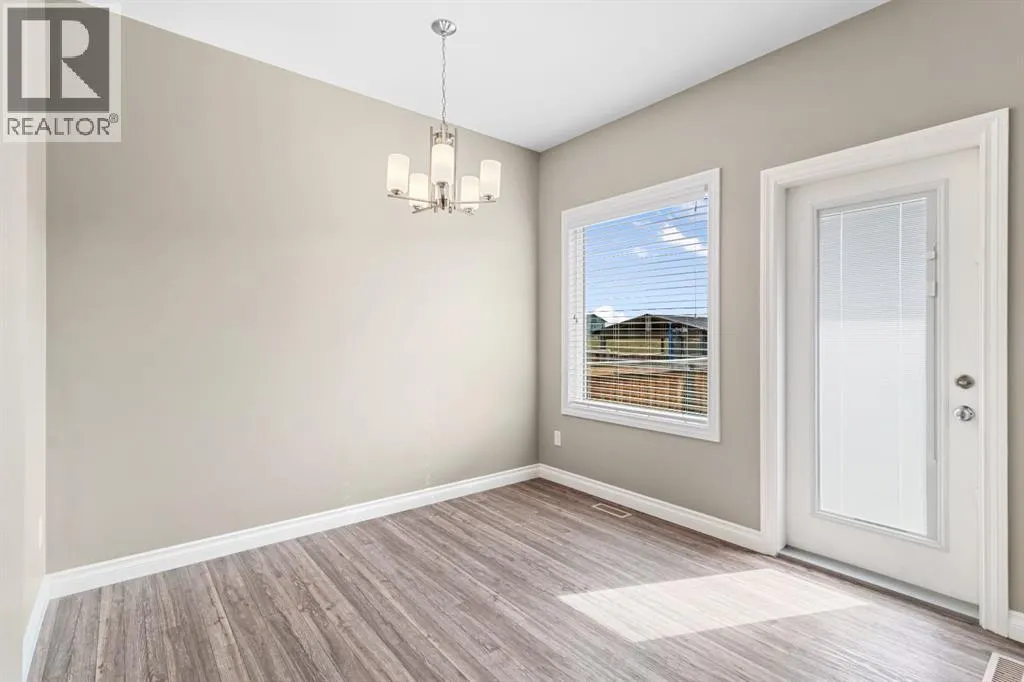 7 Crestview Boulevard
