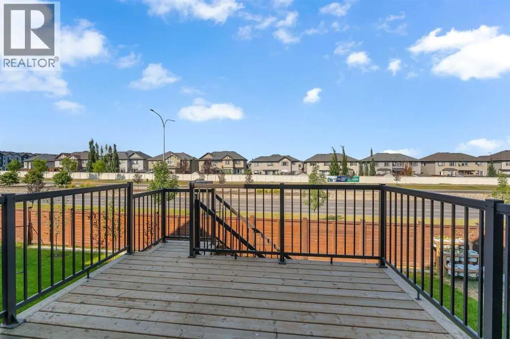 1209 Chinook Gate Bay SW