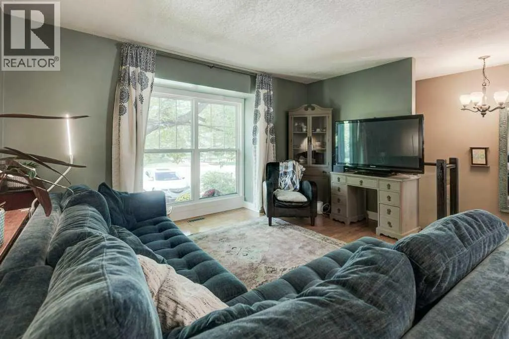 39 Shawglen Place SW
