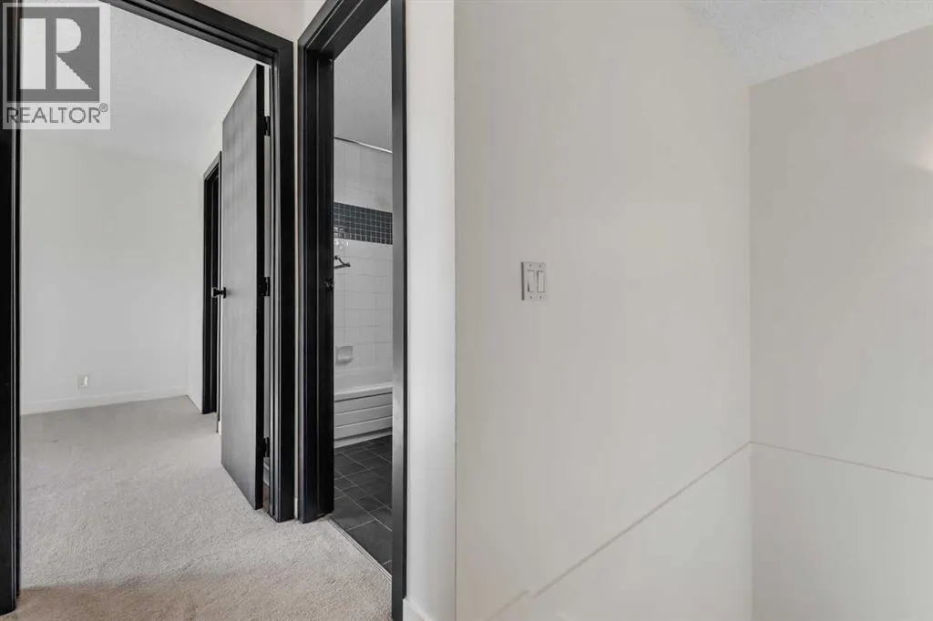 14, 200 Shawnessy Drive SW