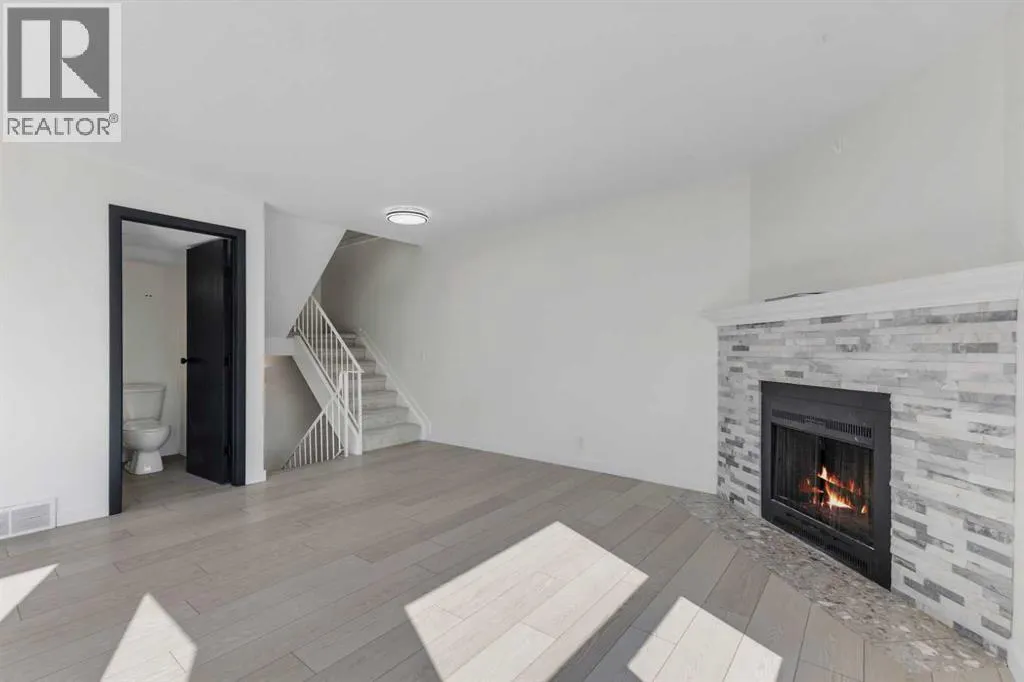 14, 200 Shawnessy Drive SW