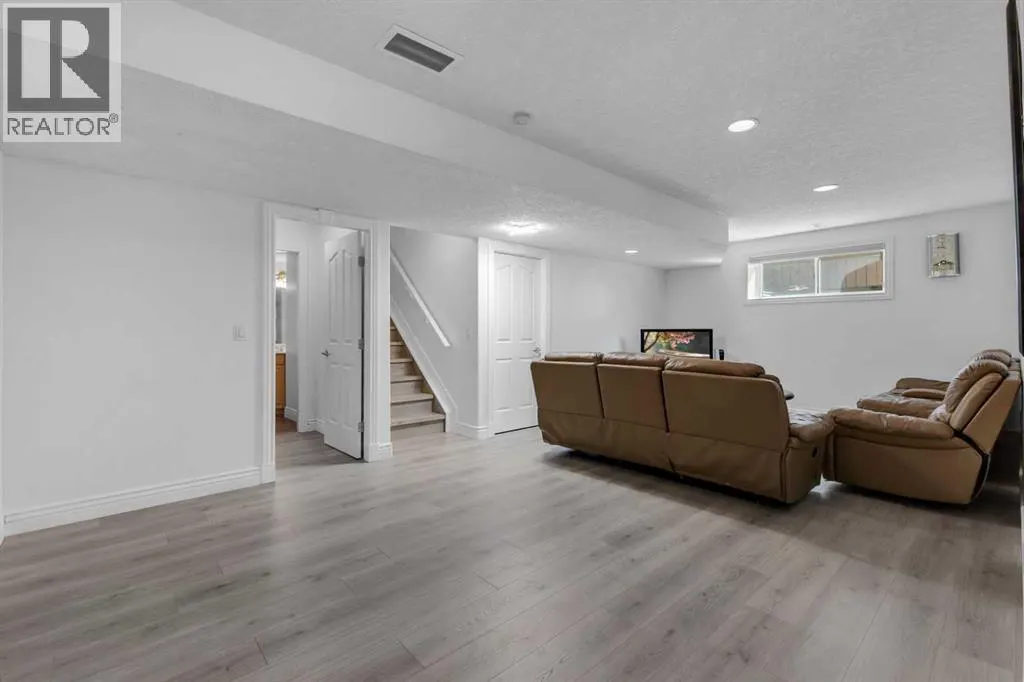 173 Panamount Green NW