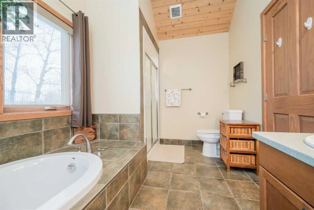 118, 70544 Range Road 243