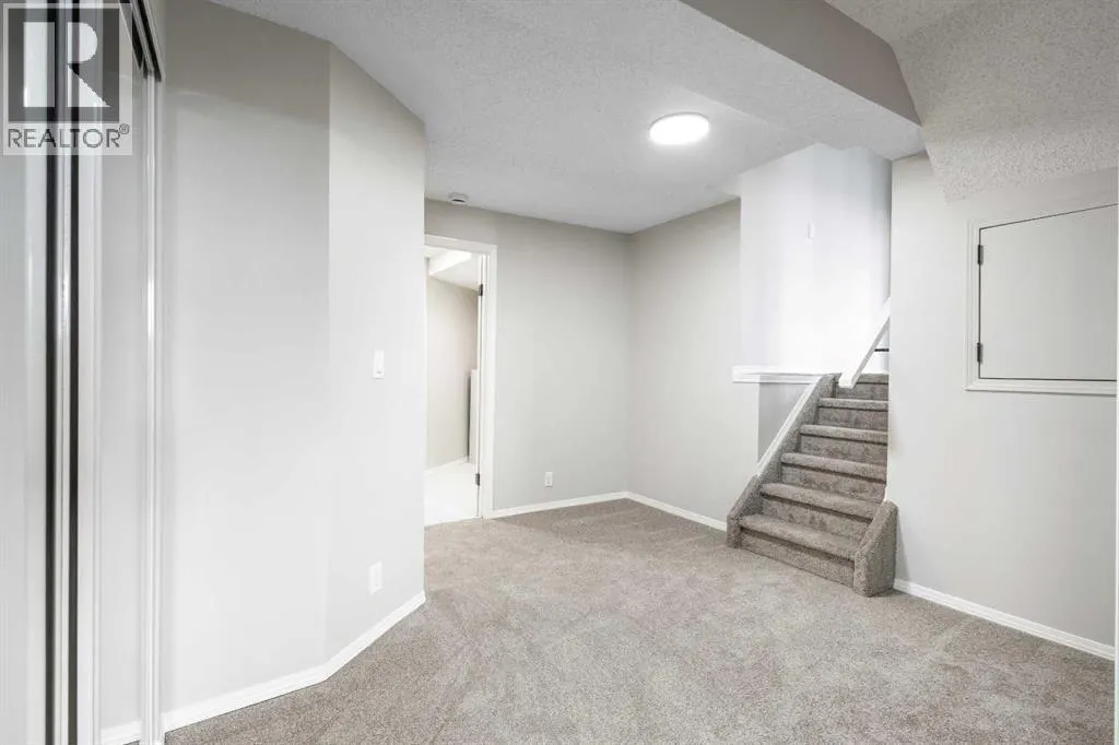 72 Christie Park Hill SW