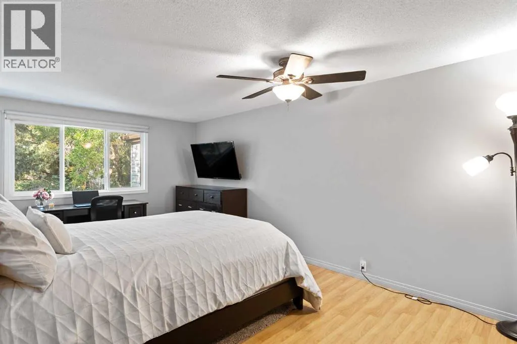 61, 630 Sabrina Road SW
