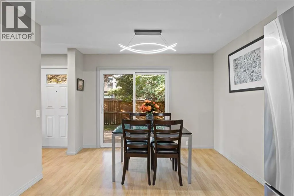 61, 630 Sabrina Road SW