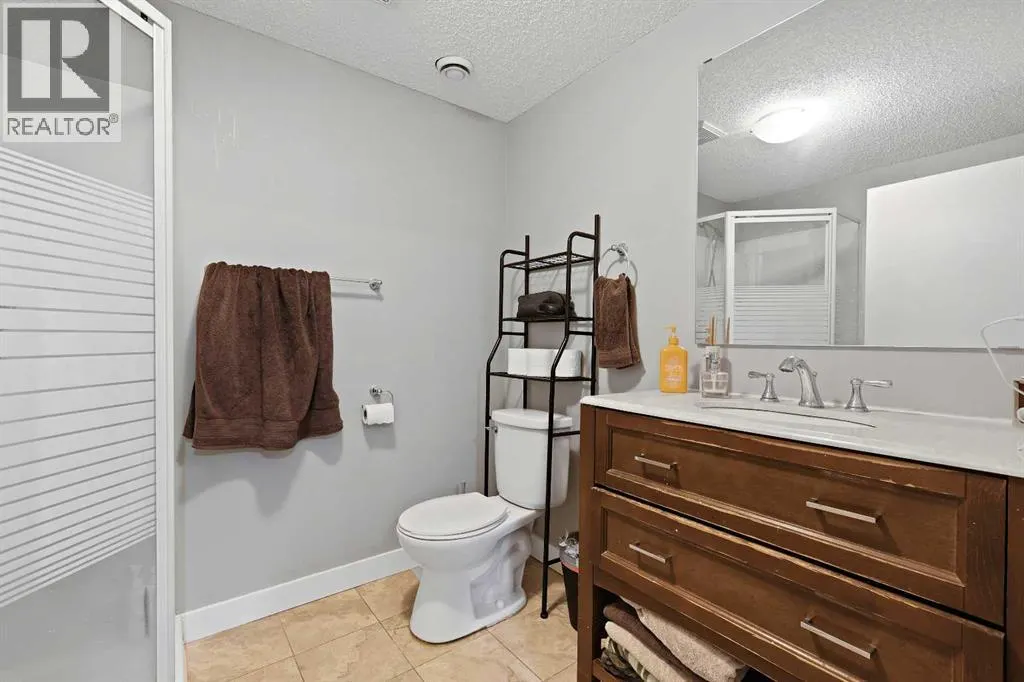 32 Rivercroft Close SE