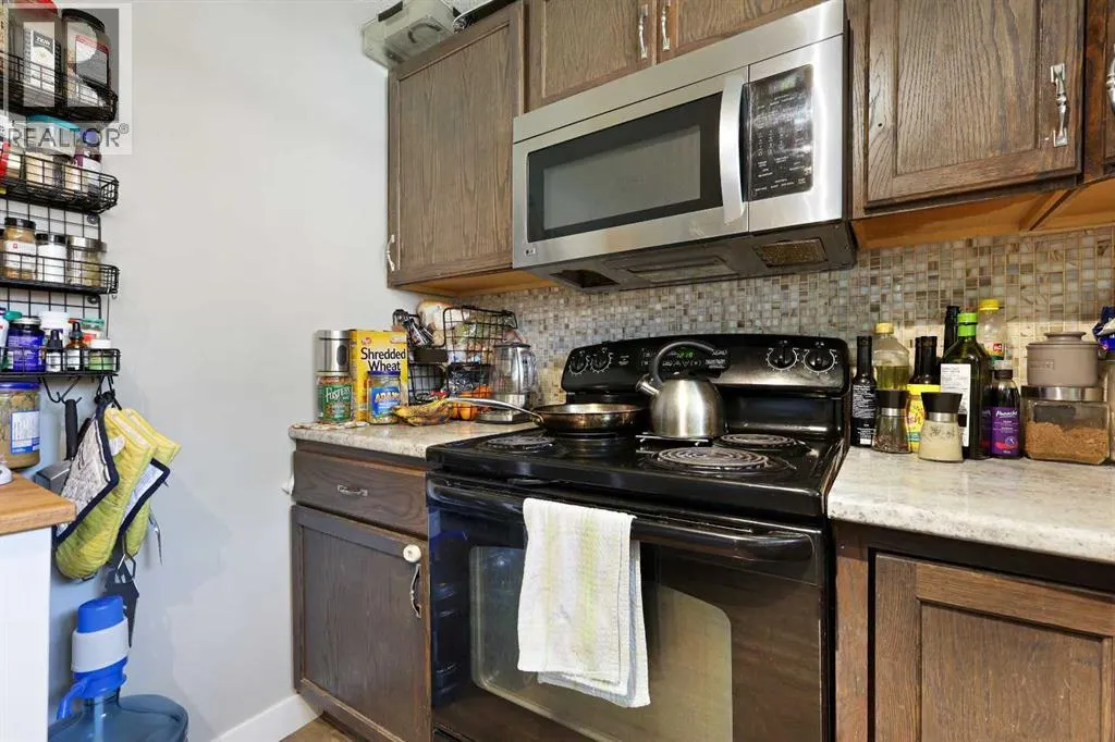 32 Rivercroft Close SE