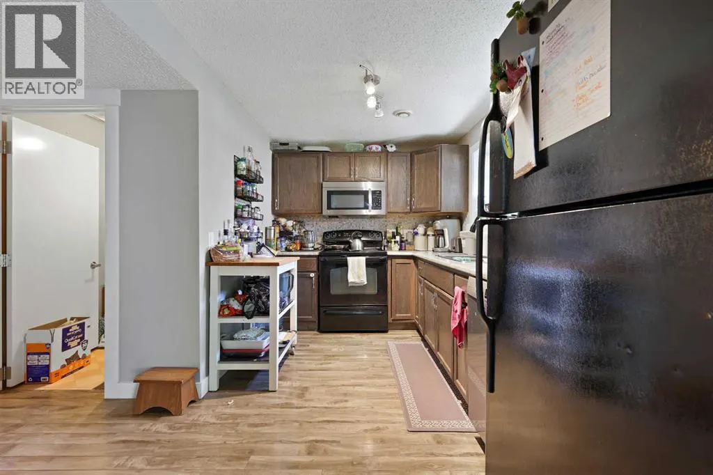 32 Rivercroft Close SE