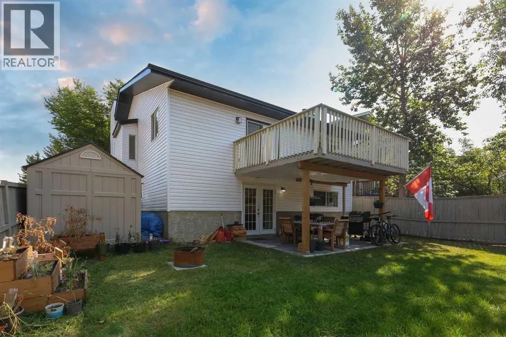 32 Rivercroft Close SE