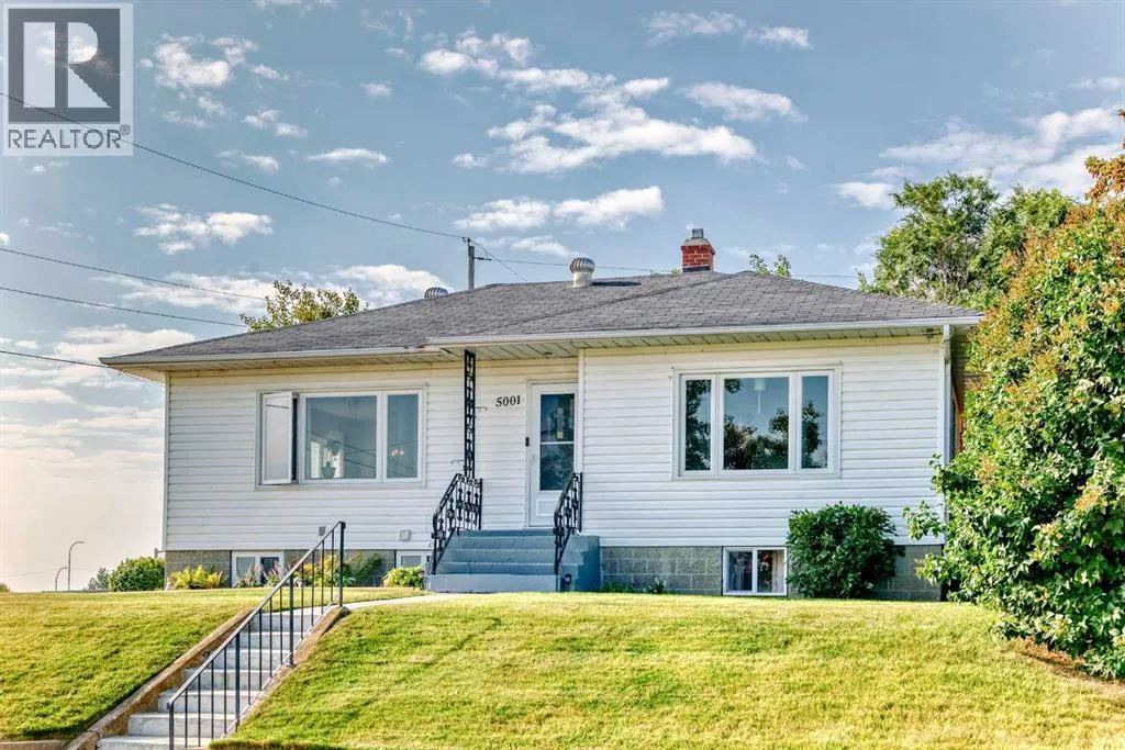 5001 44 Ave