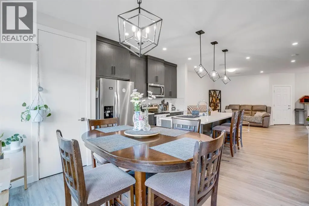 28 Midtown Close SW