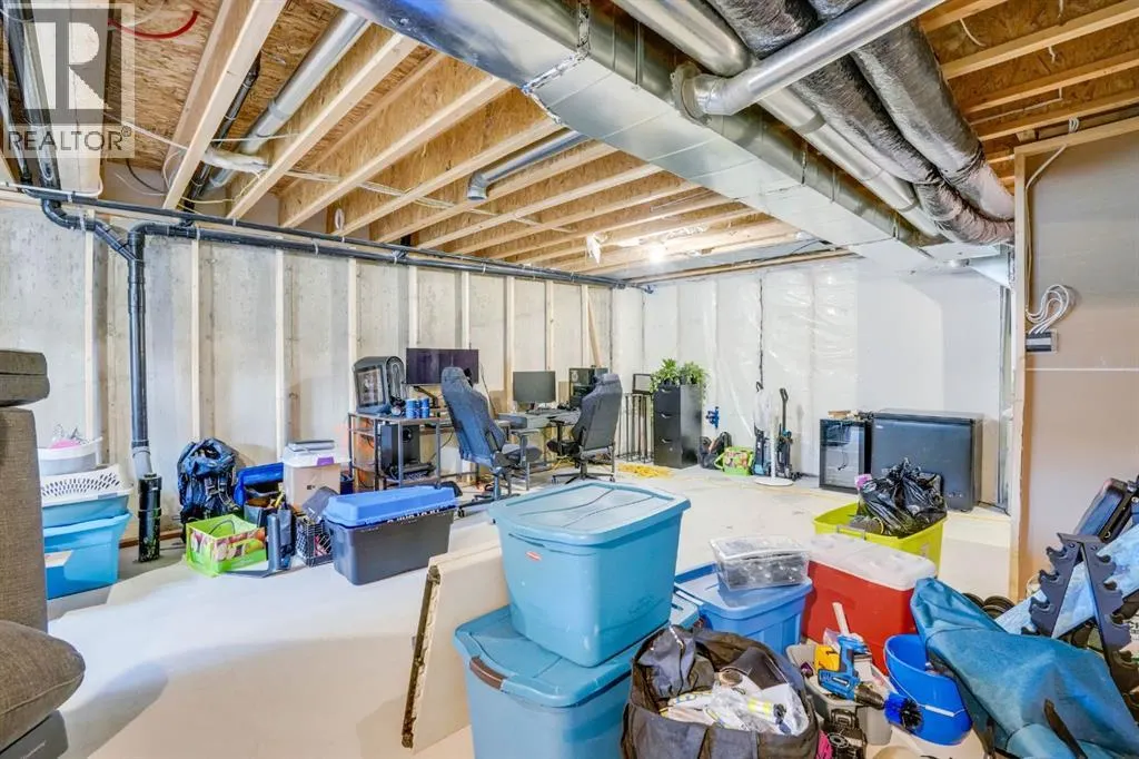 28 Midtown Close SW