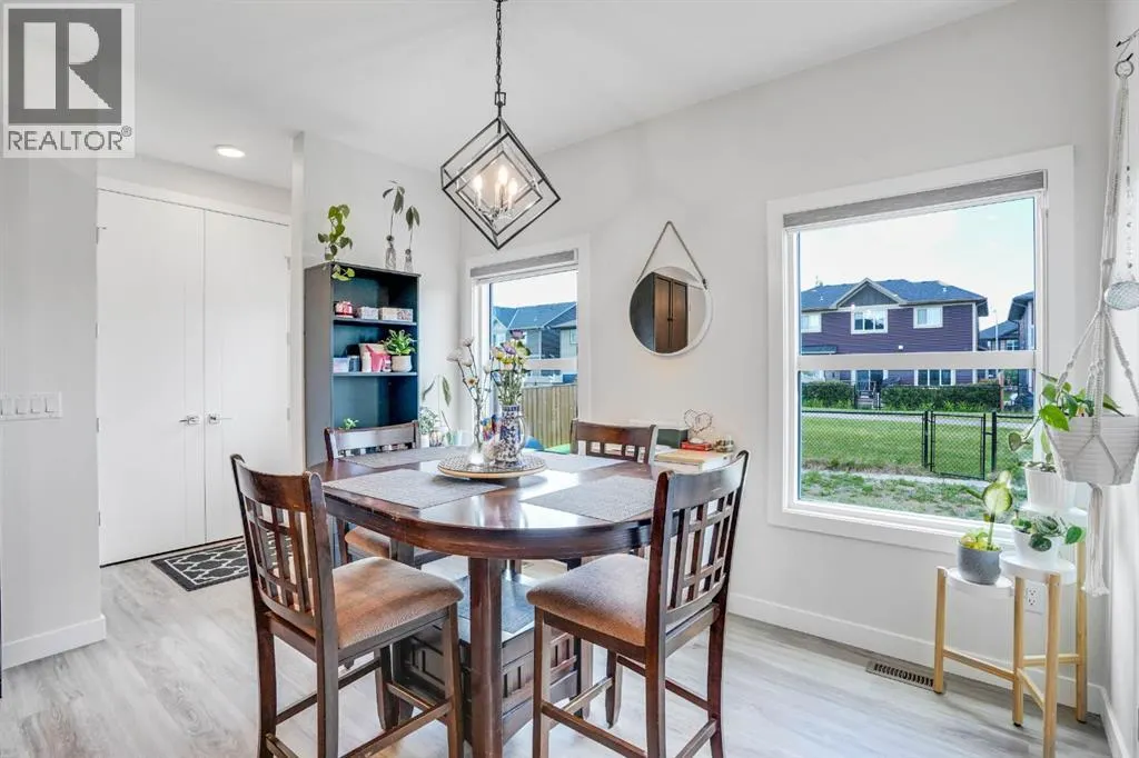 28 Midtown Close SW