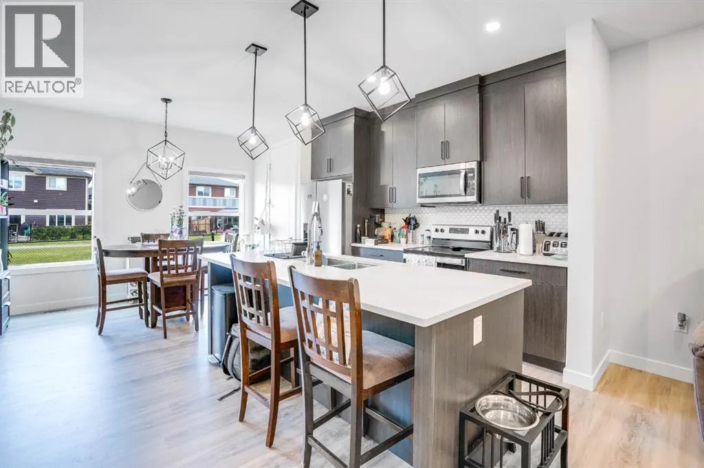 28 Midtown Close SW