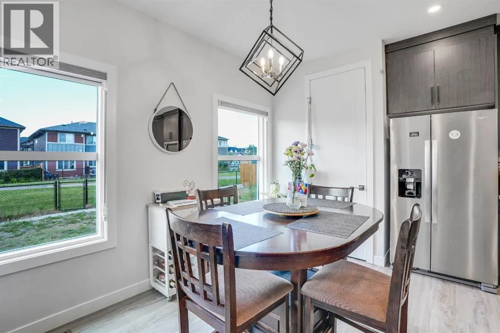 28 Midtown Close SW