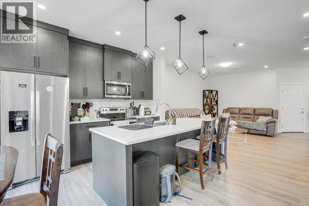 28 Midtown Close SW