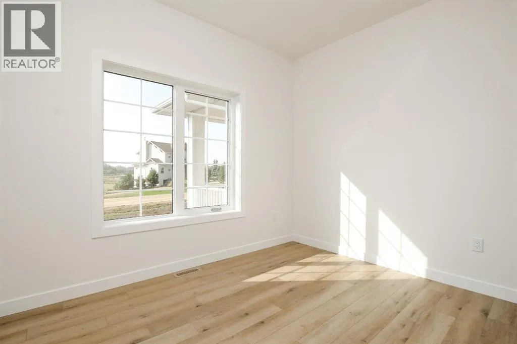 42, 431003 Range Road 260