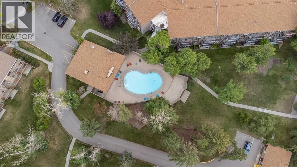 285, 8948 Elbow Drive SW