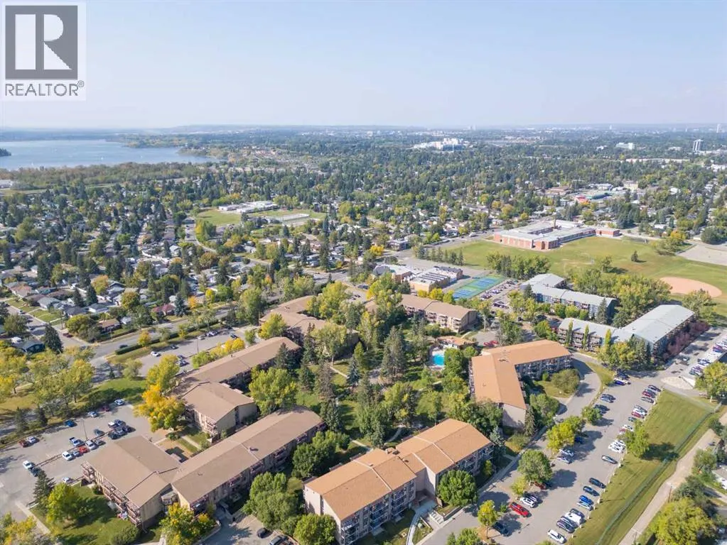 285, 8948 Elbow Drive SW