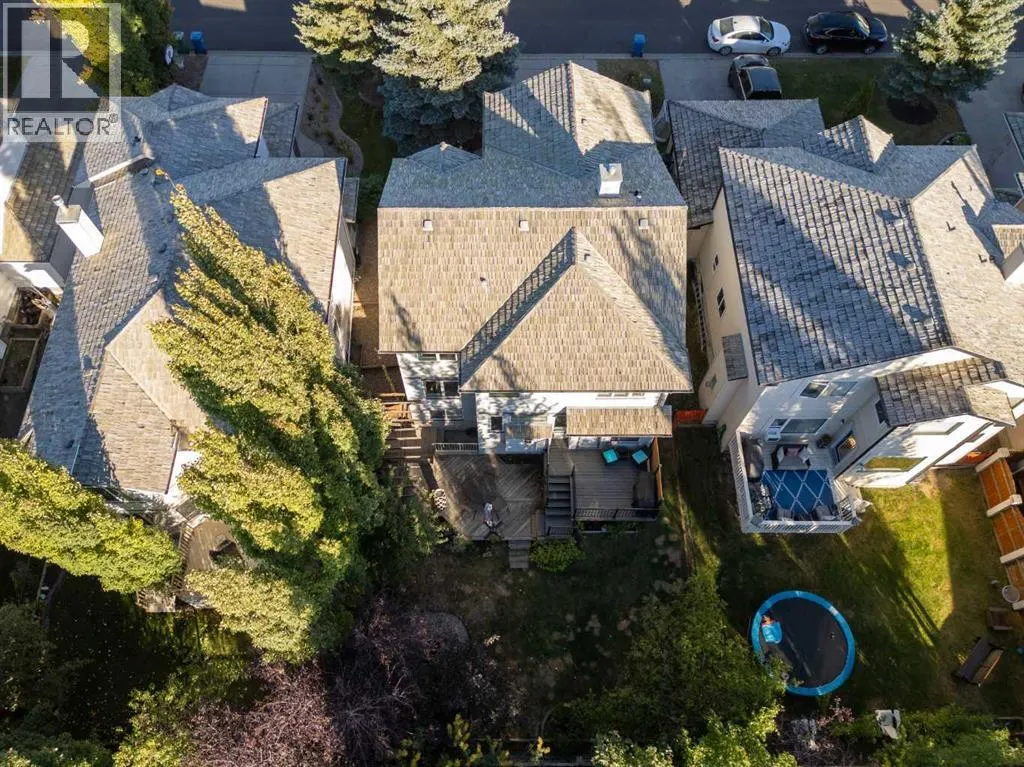 45 Mt Douglas Close SE