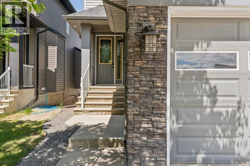 152 Evansborough Way NW