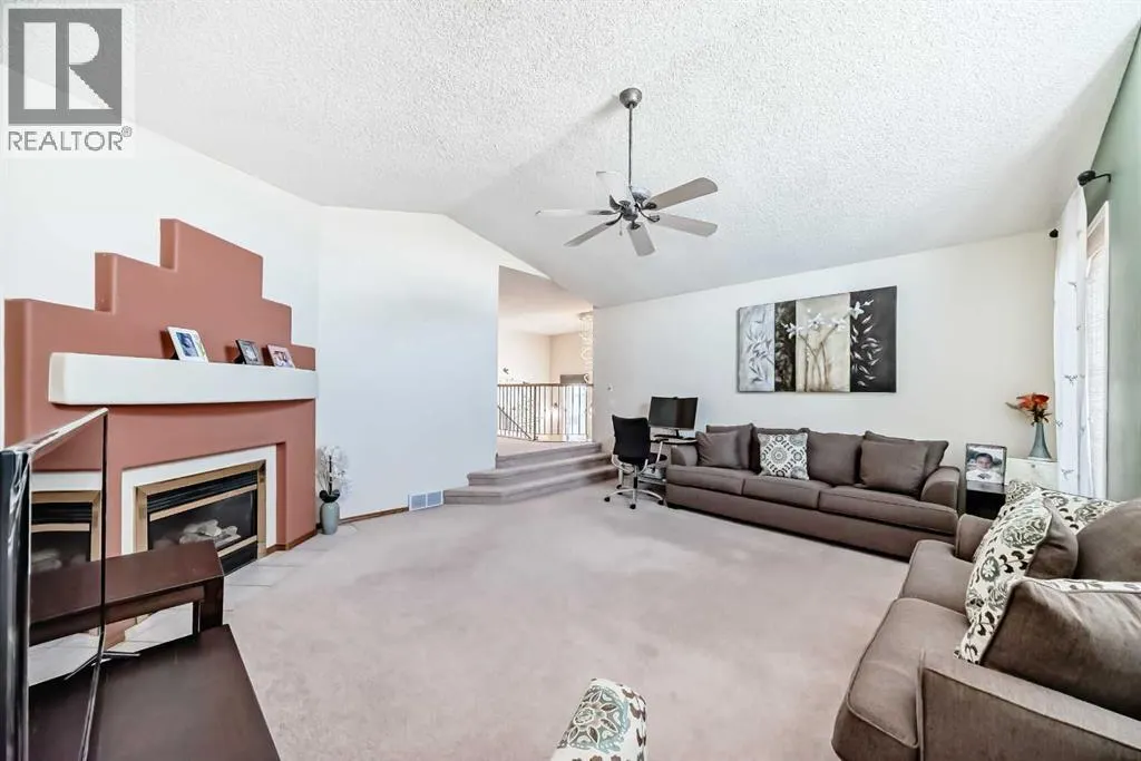 41 Covette Bay NE