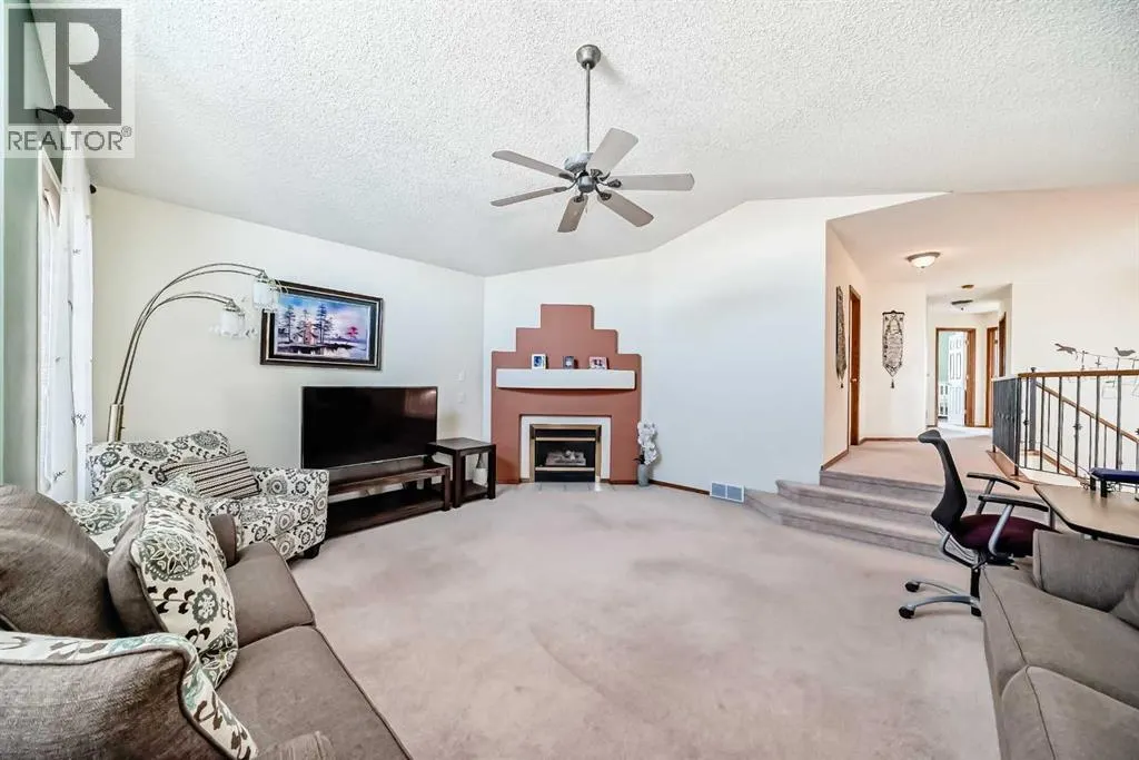 41 Covette Bay NE