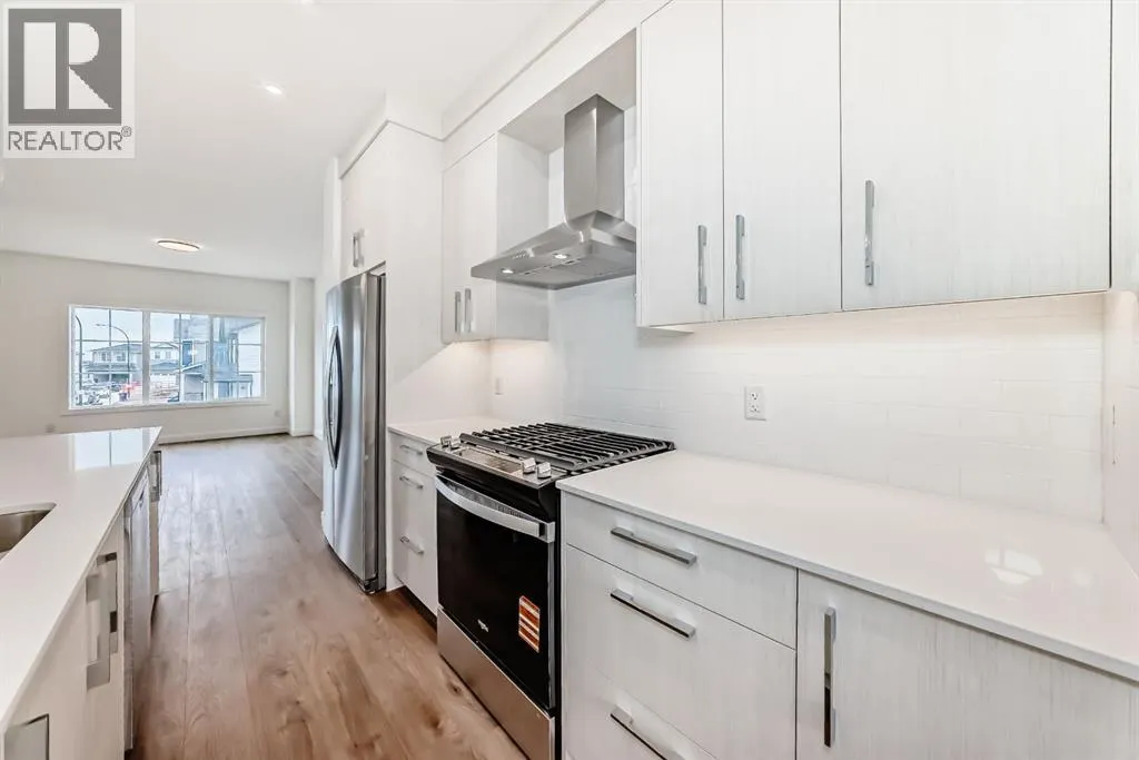 434 Carringvue Grove NW