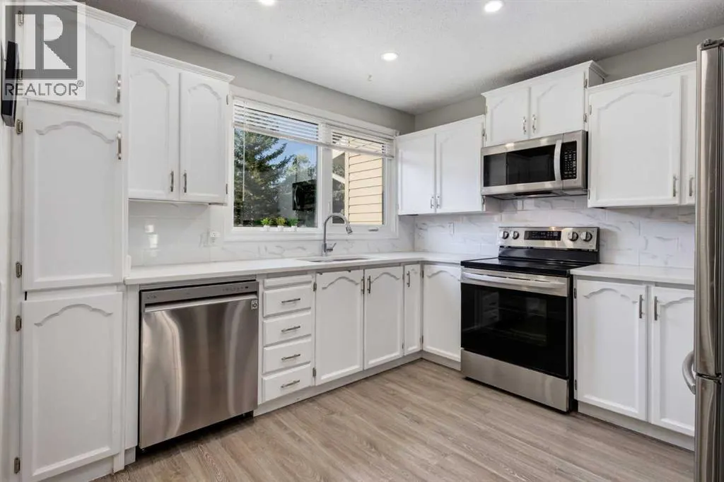 4, 1111 Canterbury Drive SW