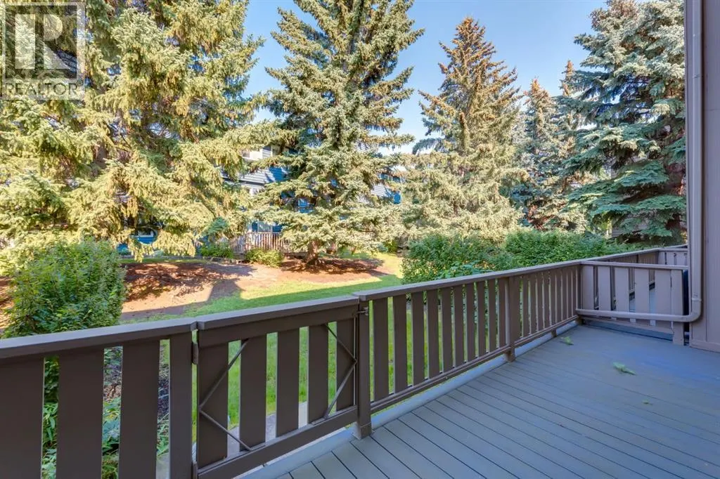 20 Point Mckay Court NW