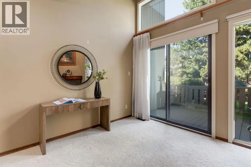 20 Point Mckay Court NW