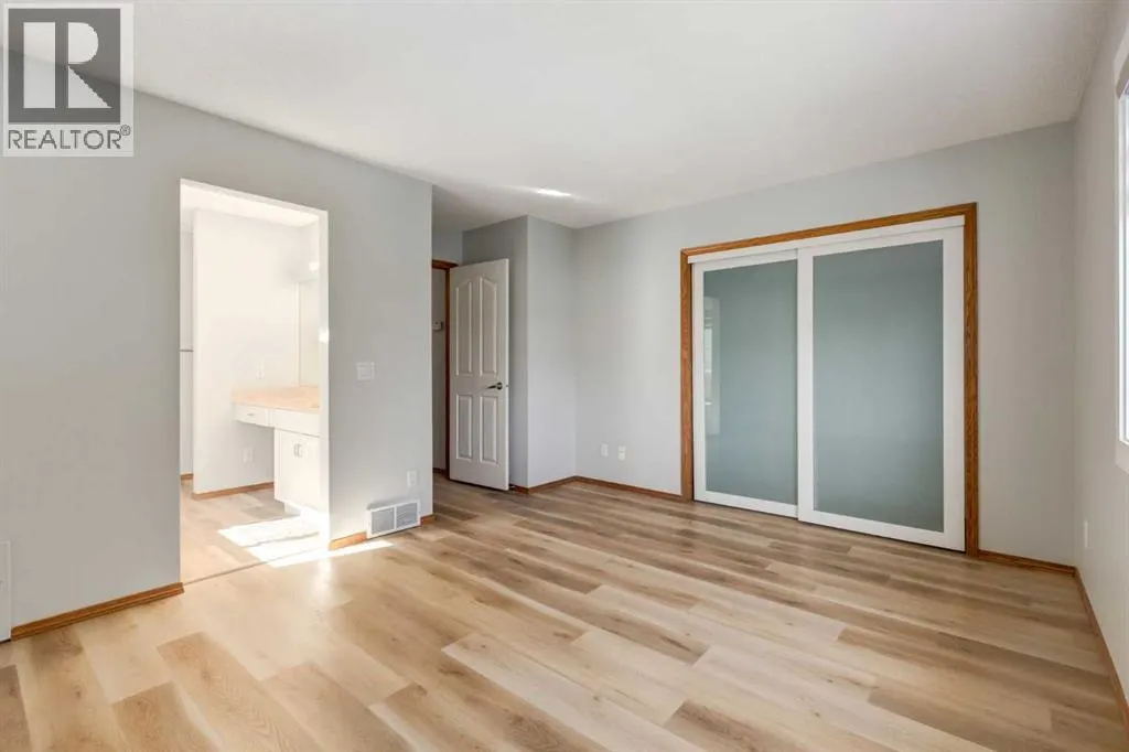 44 Citadel Manor NW