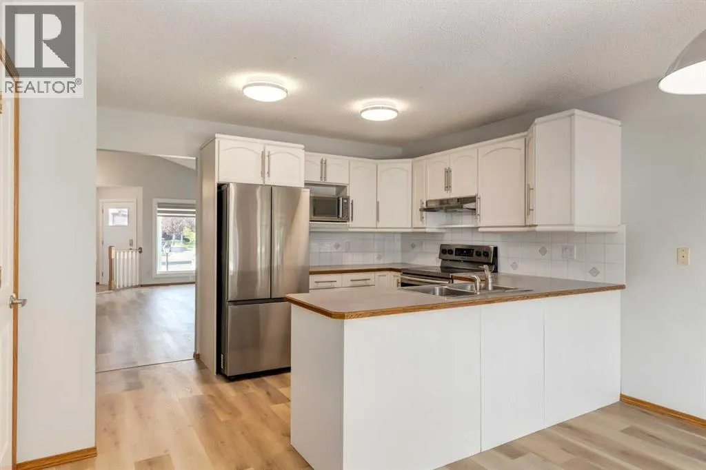 44 Citadel Manor NW
