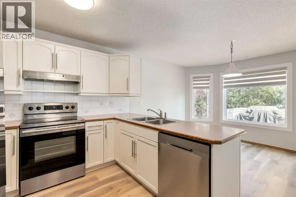 44 Citadel Manor NW