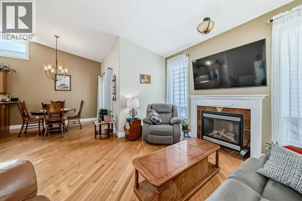 71 Adams Close