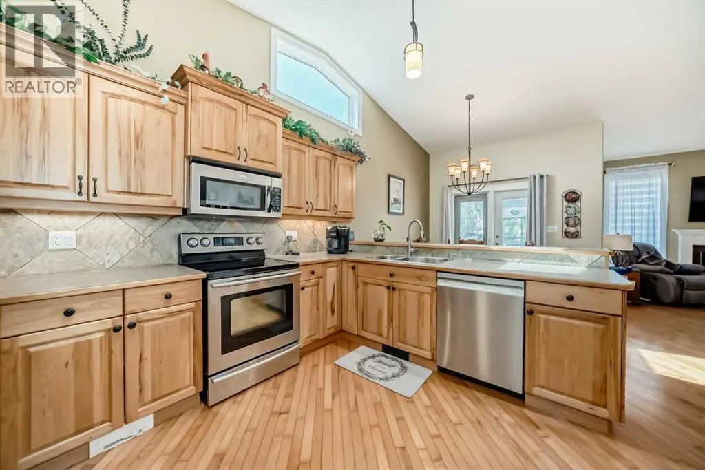 71 Adams Close