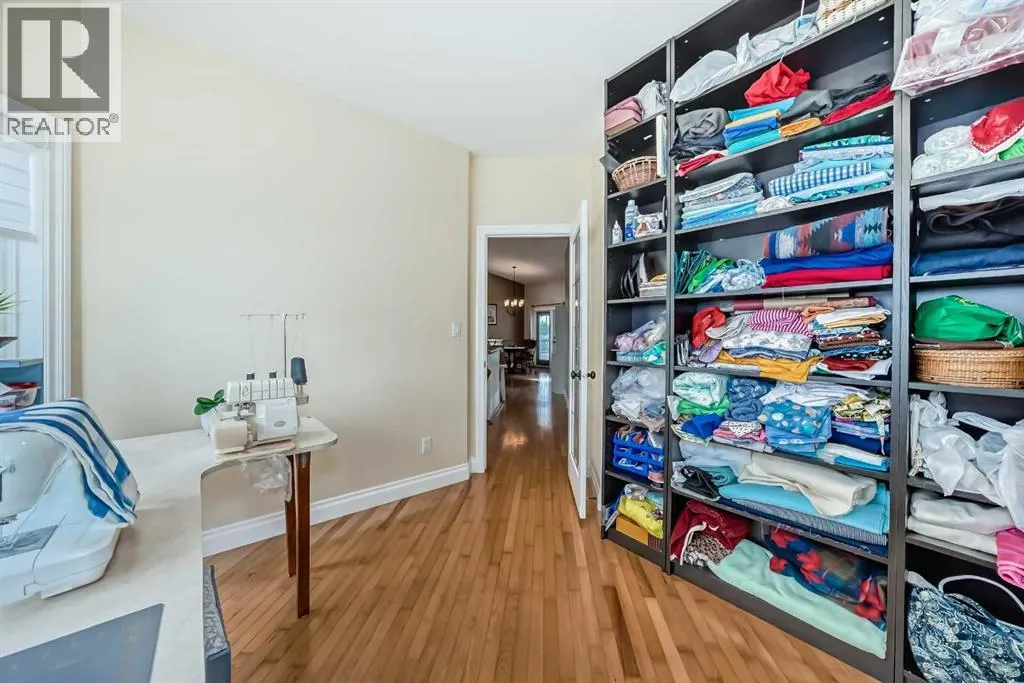 71 Adams Close