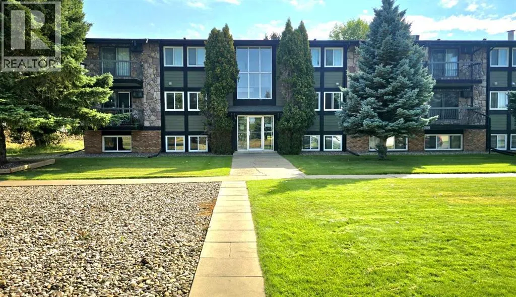 208, 4200 Forestry Avenue S