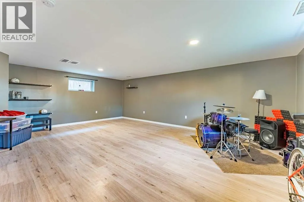 76 Cranfield Place SE