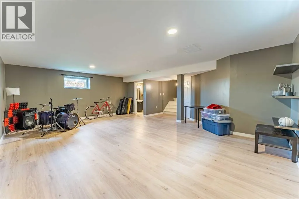 76 Cranfield Place SE