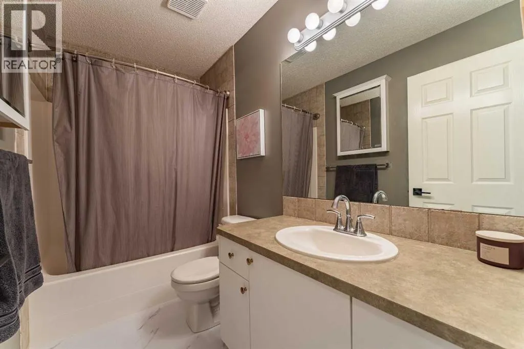 76 Cranfield Place SE