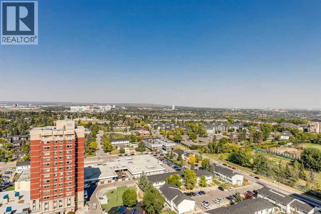 2001, 55 Spruce Place SW