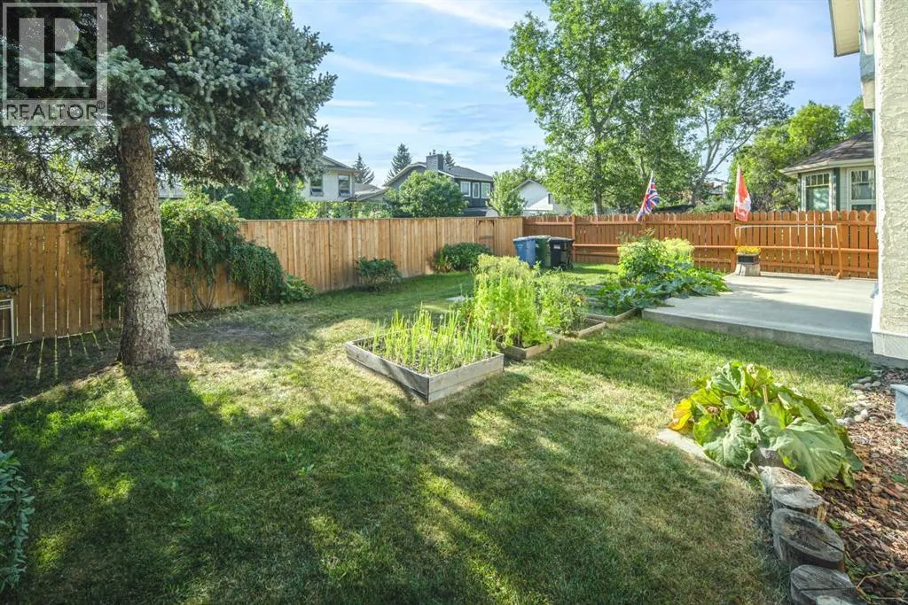 16 Sunhaven Way SE