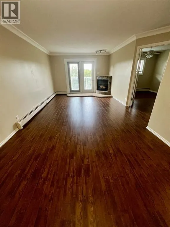305, 5519 Kerry Wood Drive