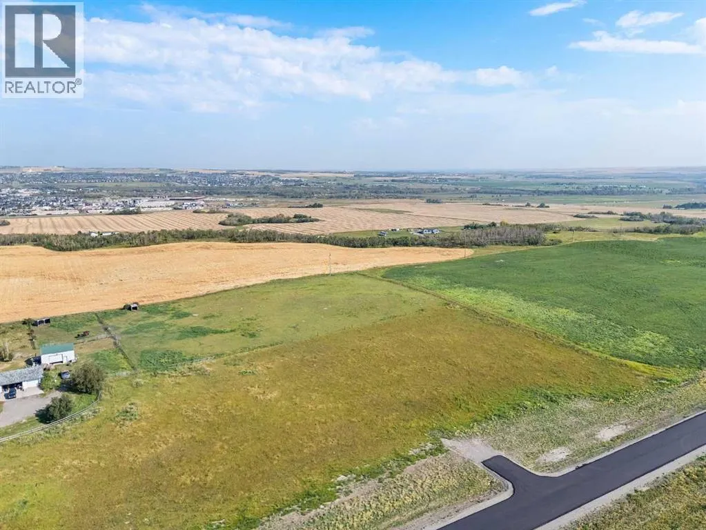 Lot 14, 386208 32 Street E