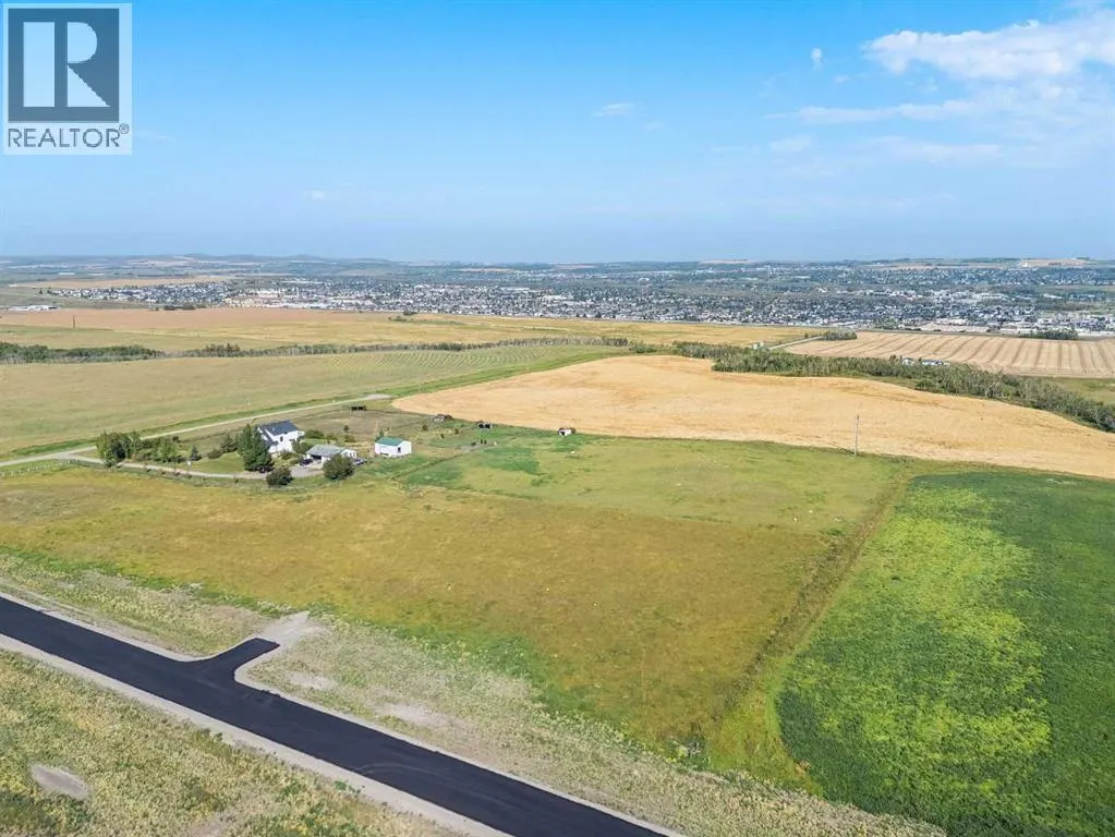 Lot 14, 386208 32 Street E