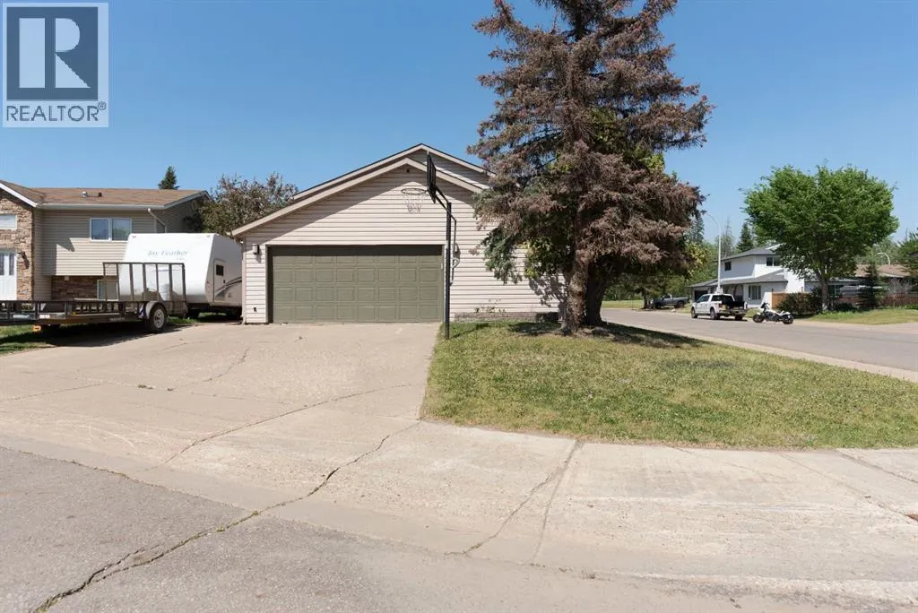 105 Whiteoak Garden