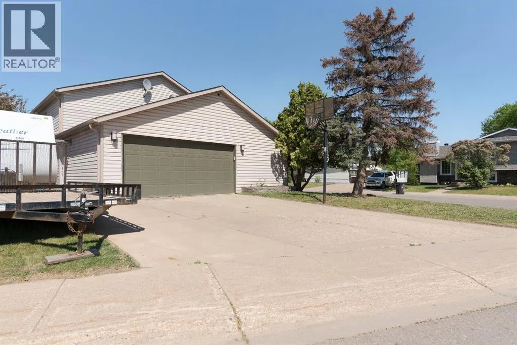 105 Whiteoak Garden