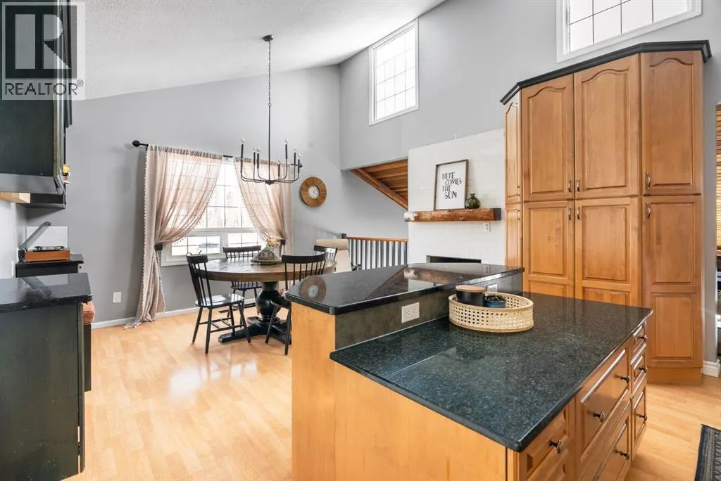 105 Whiteoak Garden